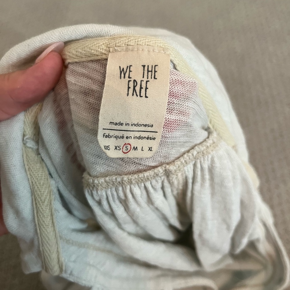 Free people white long sleeve top!